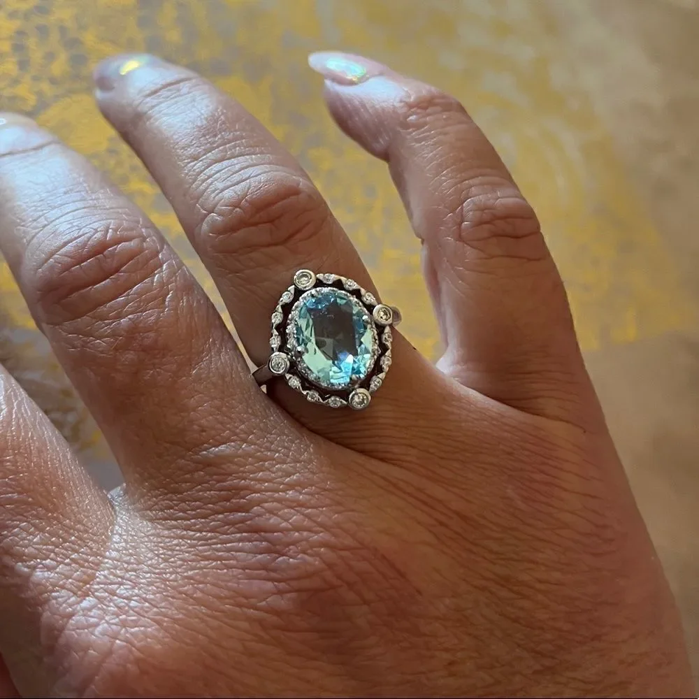 The Marina Statement Ring in Topaz and 925 sz 8